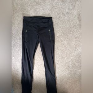 Size 4 black lululemon workout leggings